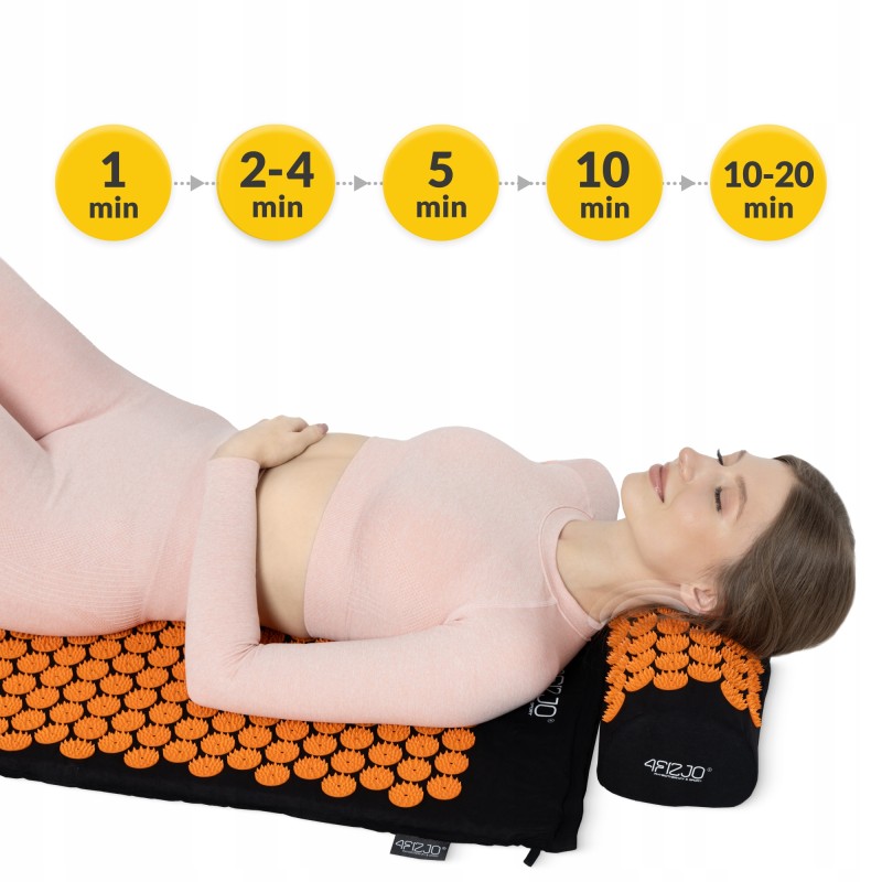 Килимок акупунктурний з валиком 4FIZJO Classic Mat Аплікатор Кузнєцова Black/Orange (P-5907222931752)