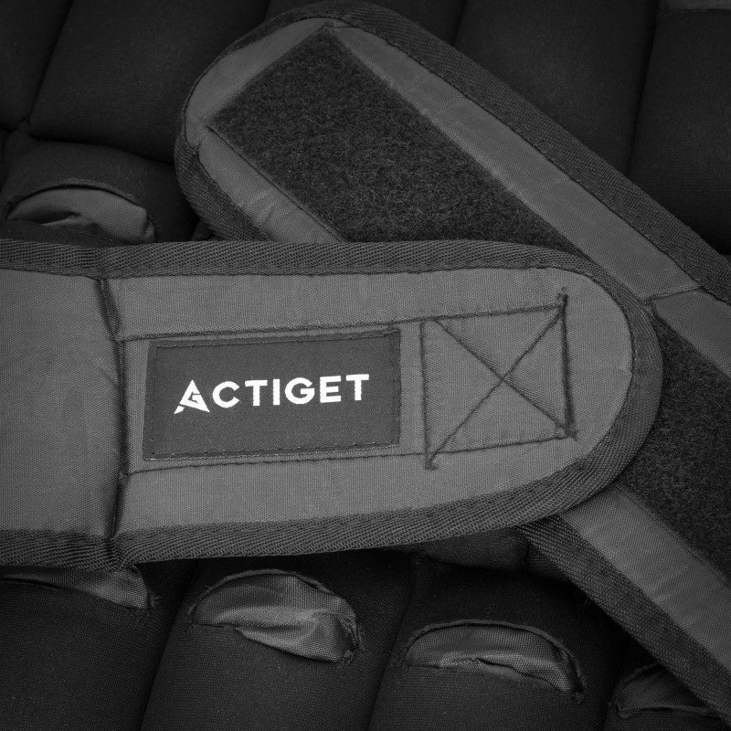 Жилет-обважнювач для тренувань Actiget 10 кг зі змінною вагою ACT0122 Black